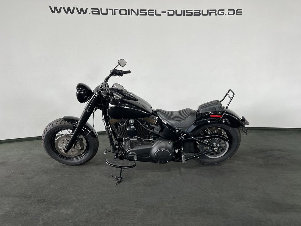 Harley-Davidson Softail Slim FLS 103 Vance&Hines in Duisburg