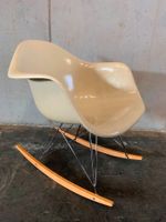 vintage RAR schaukelstuhl eames HERMAN MILLER mid century (vitra) Hamburg-Mitte - HafenCity Vorschau