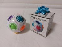 Football Fidget Cube ~ Regenbogen Puzzle Würfel ~ OVP Dresden - Klotzsche Vorschau