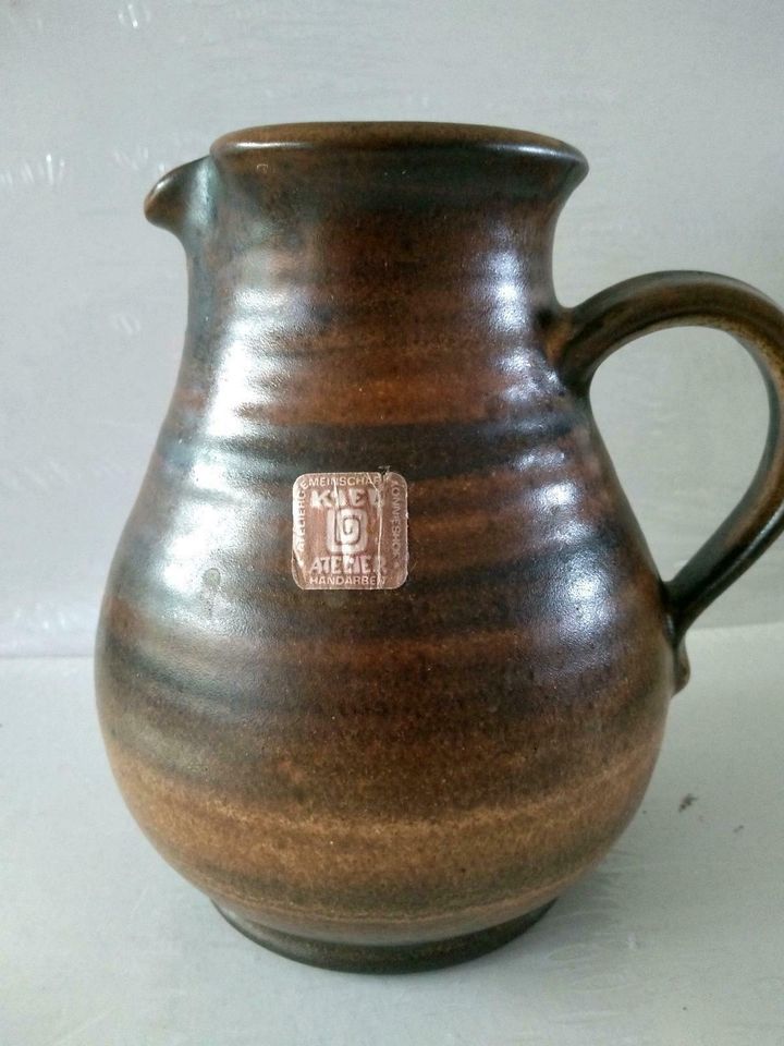 brauner Krug / Vase 16cm Handarbeit Kiel Atelier in Hünxe