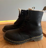 Dr. Martens Serena 1460 gefüttert Winter Leder Stiefel wie neu Hessen - Fernwald Vorschau