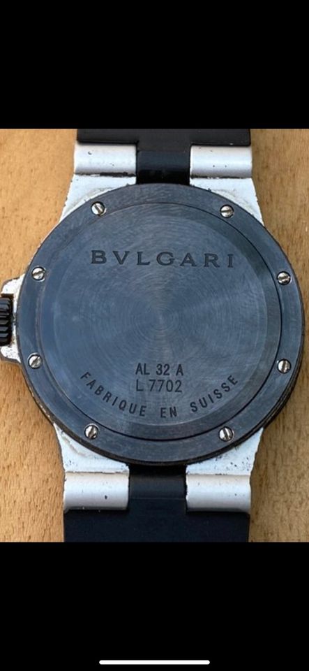 Bvlgari Diagono Al32 Damenuhr, getragen, normale Gebrauchsspuren in Elmshorn