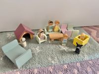 Puppenhaus Figuren und Möbel Holz Sachsen-Anhalt - Halle Vorschau