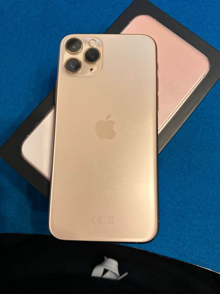 iphone 11 pro , gold, 64 gb, wie neu, Akku neu in Monsheim