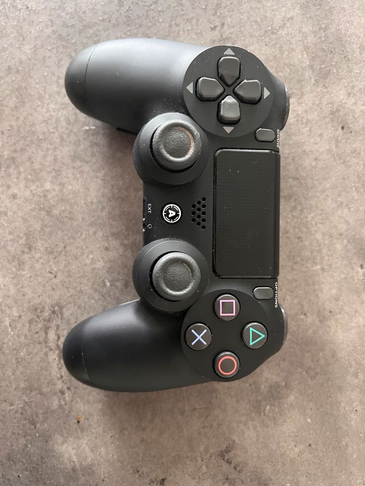 PlayStation 4 Controller mit Paddle in Wardenburg