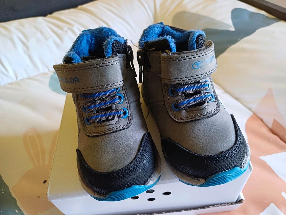 Süße Babyschuhe Tom Tailor blau Gr. 19 neuwertig in Weischlitz