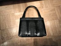 Handtasche antik vintage schwarz Echtleder! 70er Jahre Essen - Essen-Ruhrhalbinsel Vorschau