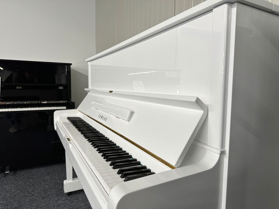 Yamaha Klavier, Mod. U1, weiss poliert, Garantie, TOP Zustand in Swisttal