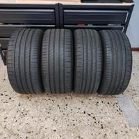 255 40 / 275 35 R21 DOT23 Pirelli PZero Sommerreifen BMW 7er G70 Rheinland-Pfalz - Mainz Vorschau