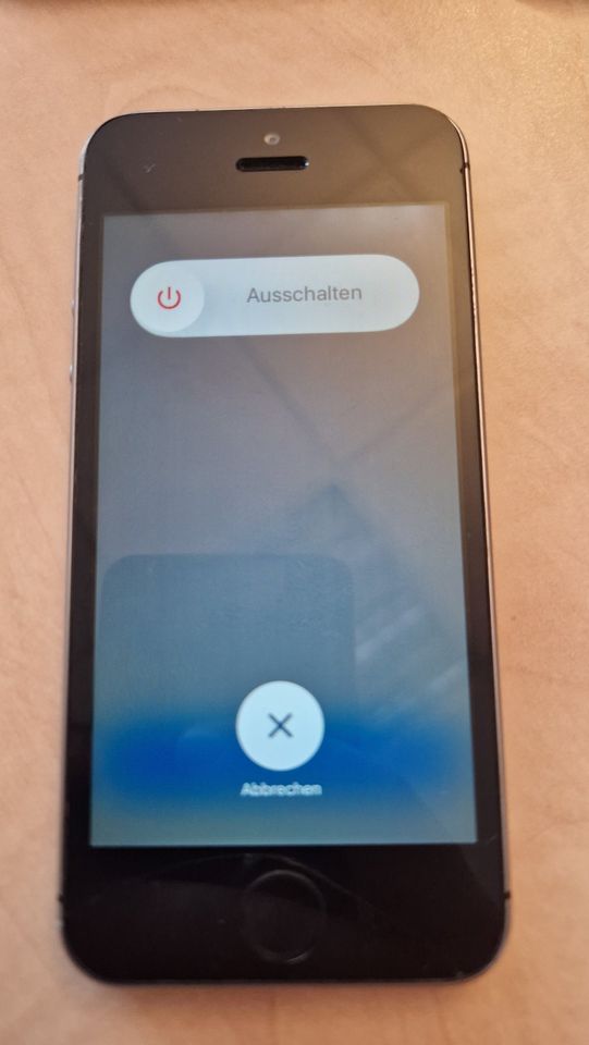 Apple iPhone 5s - 16GB Space Grau A1457 (GSM) gut erhalten Handy in Hamburg