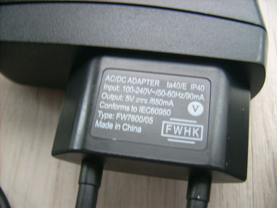 AC/DC Adapter 3 X FW 7600/05 5 V 650 mA in Hannover
