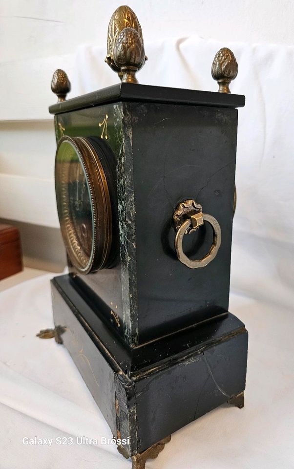 Französische Kamin-Uhr Viktorianische Tischuhr ca.1890 Marmor in Breisach am Rhein  