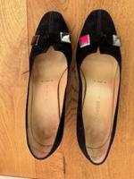 Eleganter klassischer schwarzer Wildleder-Pumps von Peter Kaiser Hessen - Walluf Vorschau