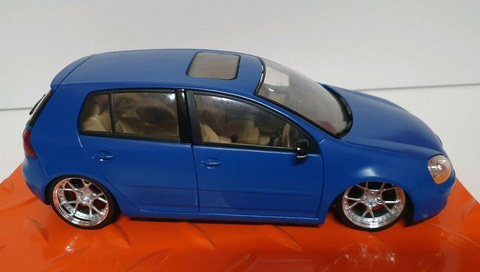 1:18 VW Golf 5 von Burago UNIKAT TUNING in Kammerforst