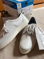 Neu weiße Lederschuhe 46 Hessen - Alsfeld Vorschau