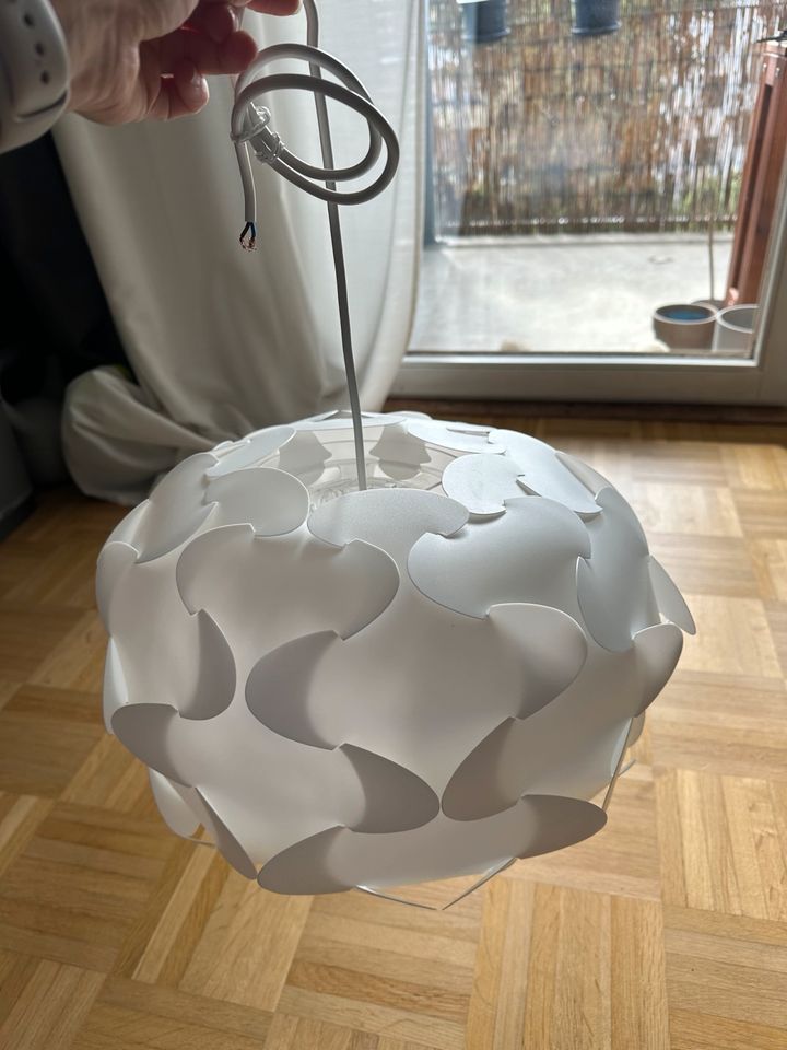 Lampe Ikea weiß in Köln
