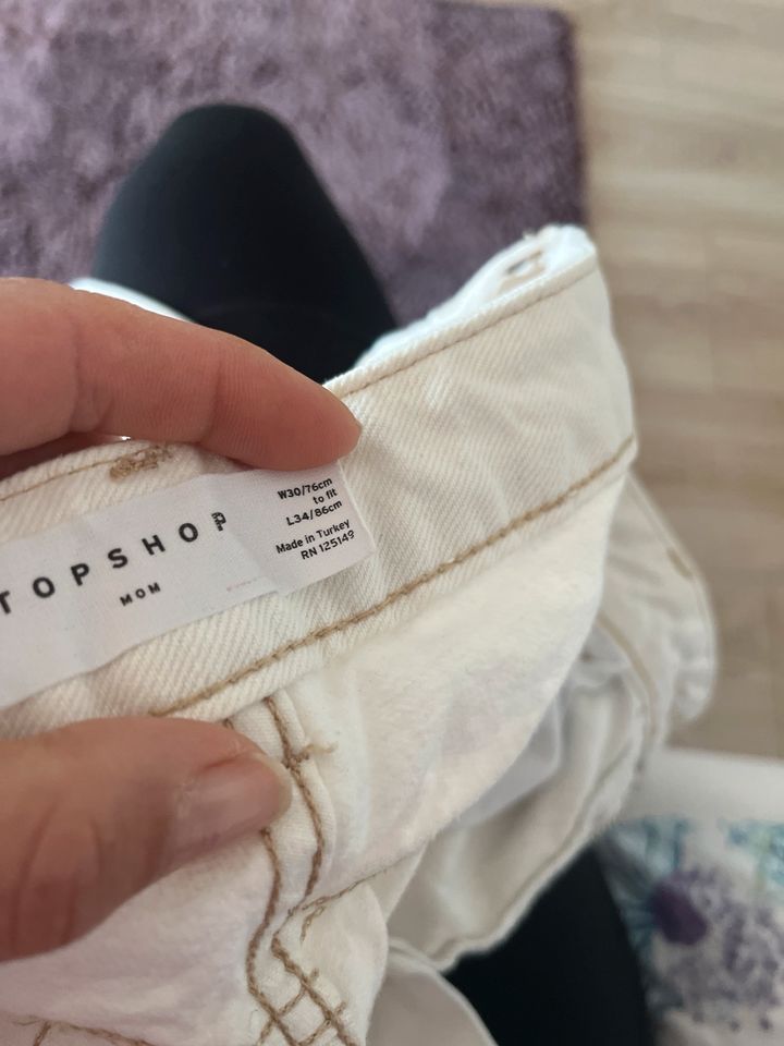 Topshop m mom Jeans neuwertig in Schwetzingen