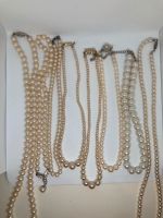Perlenkette weiß beige Gold Kette Perlen Glitzer antik Vintage Nordrhein-Westfalen - Altenbeken Vorschau