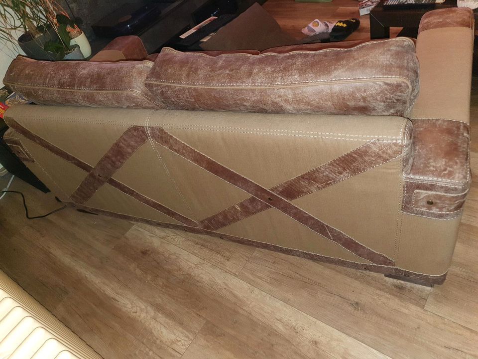 Sofa Couch Sitzgarnitur Kolonial Indienhaus Leder in Katzenelnbogen
