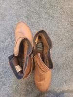 Schöne Stiefeletten vom Dockers Niedersachsen - Hage Vorschau