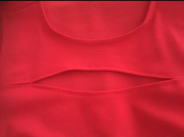 Schickes "Kurzes" Tunika Kleid Bluse "Blind Date"  rot Gr. S in Gehrden