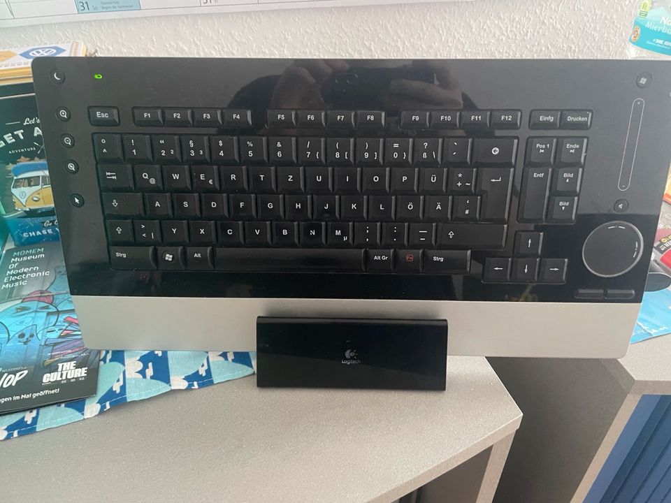 Logitech Dinovo Edge Bluetooth Tastaturt in Frankfurt am Main