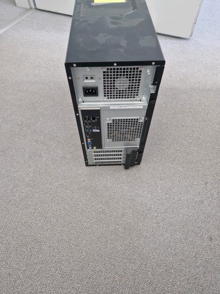 Dell Optiplex 3020 i5 8gb Windows Pro in Stuttgart