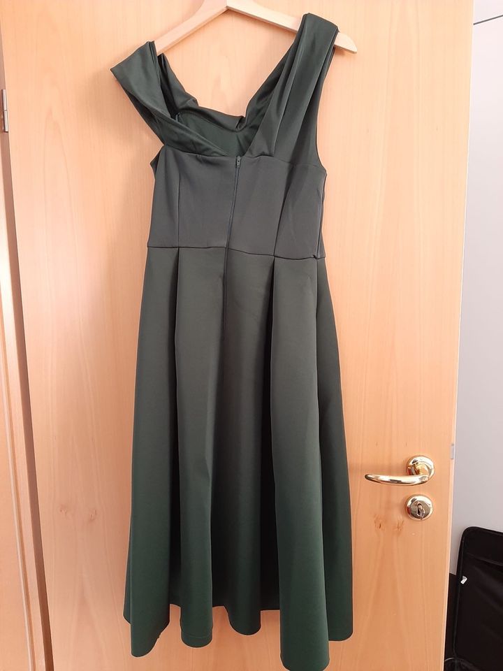 Asos Kleid in Schifferstadt