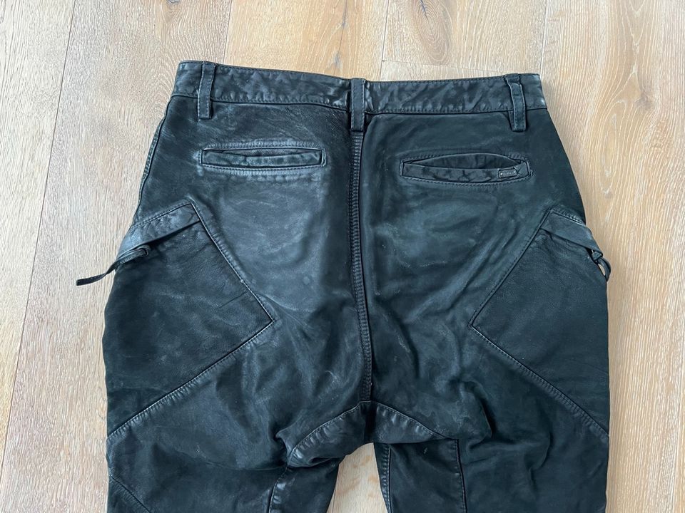 Tigha Lederhose in Gr. S (M) schwarz Hose Pant Cargo in Düsseldorf