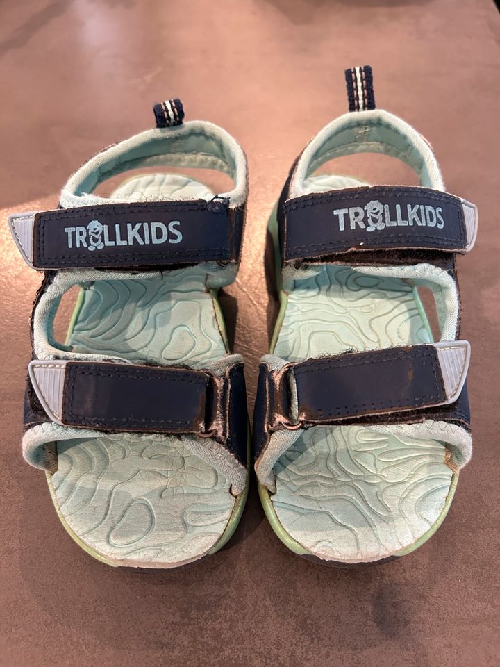 Sandalen Trollkids Größe 28 in Gettorf