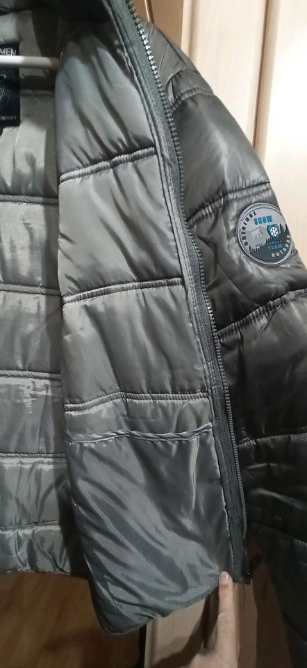 Herrenjacke Größe XL in Gensingen