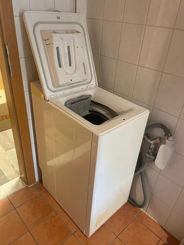 Waschmaschine AEG Lavamat Toplader in Niesky