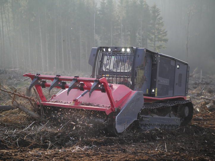 PRINOTH AHWI Raptor 500 Raupenträgerfahrzeug mit Forstmulcher in Schmallenberg