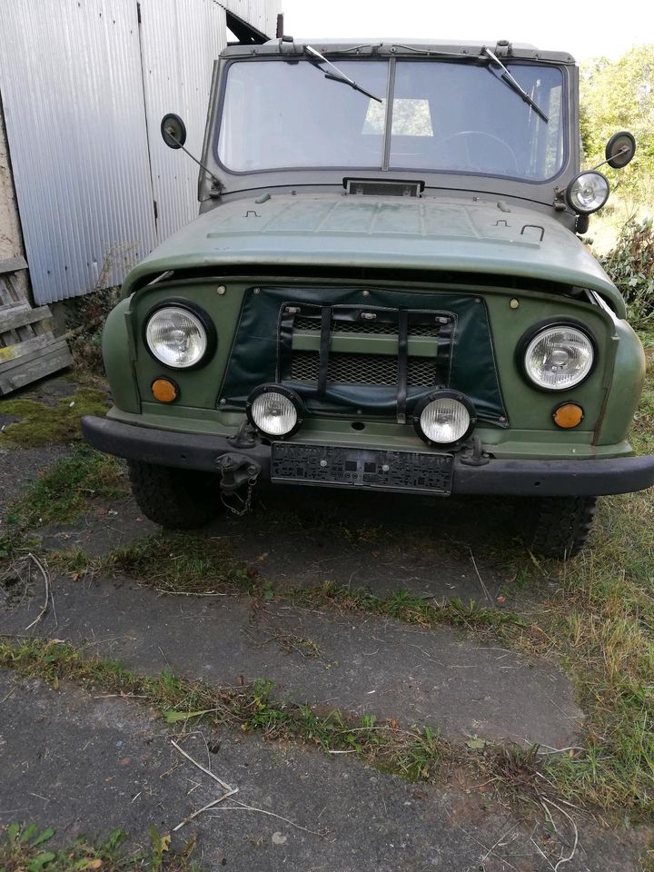 Uaz469 Geländewagen von der NVA DDR in Weißenfels