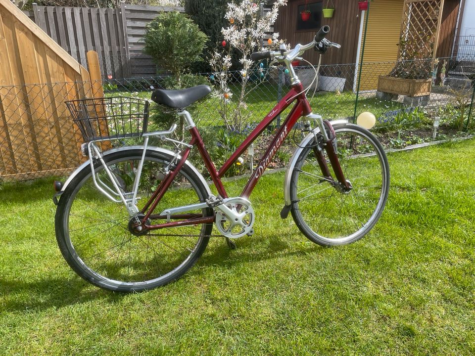 Damen Fahrrad 28 zoll Marke: Diamant in Erlangen