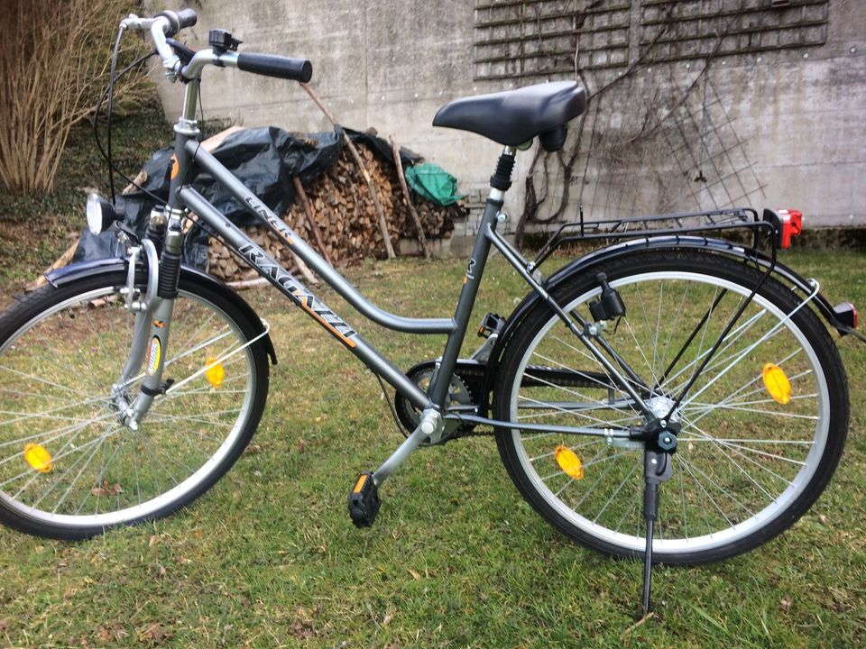 Mädchenfahrrad 26 Zoll in Beratzhausen