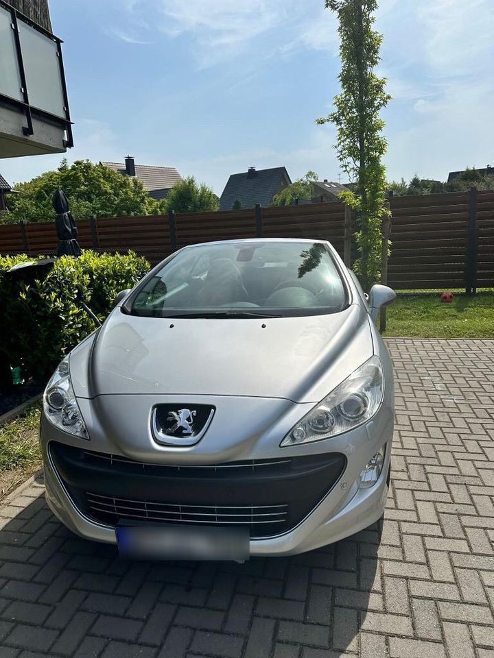 Peugeot 308 cc Top gepflegt in Wesel