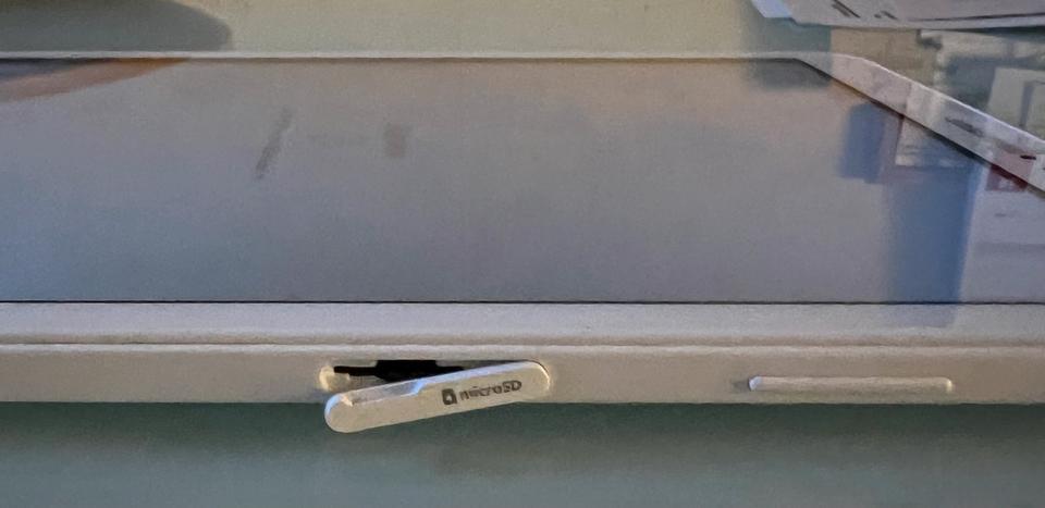 Samsung Galaxy Tab A6 Modell SM-T580, 16 GB, 10,1 Zoll in weiß in Berlin
