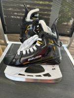 Verkaufe Bauer Supreme M5 Pro Gr.2.5 EE Eishockey Schlittschuhe Bayern - Altenmarkt Vorschau