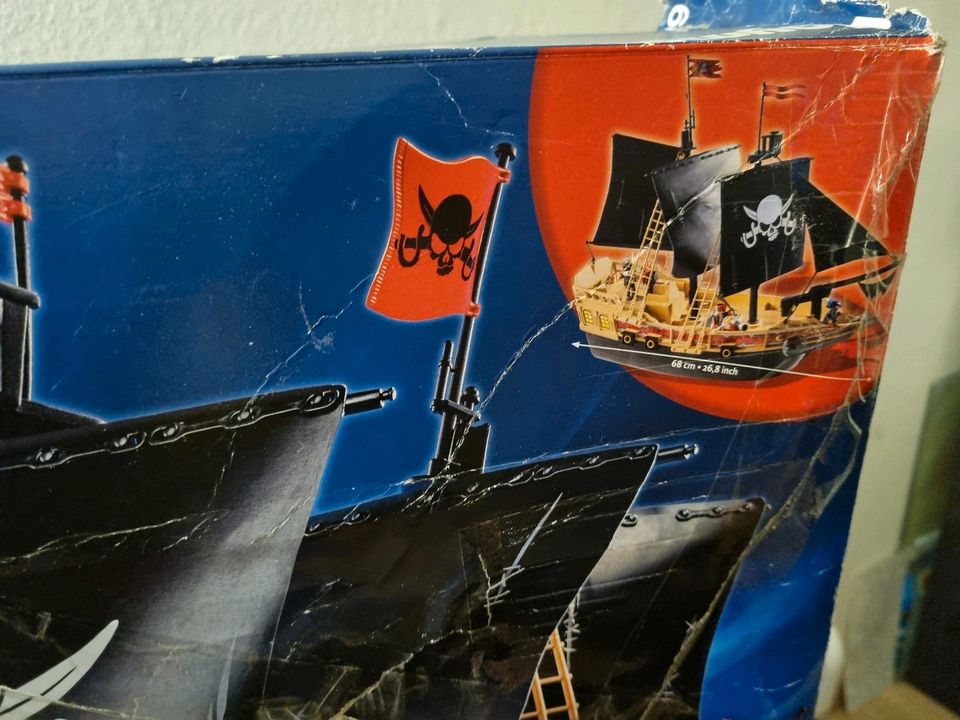 Playmobil Pirates 6678 - Piratenschiff mit Kanonen - komplett in Hamburg