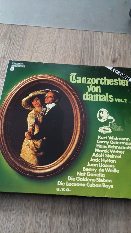 Schallplatten Schlager Tanzmusik Volksmusik Jazz Stück 2 Euro in Hamburg