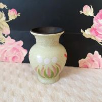 Kleine alte vintage Vase retro Oma Deko Blumenvase Hessen - Solms Vorschau