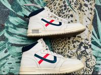 ❤️ coole weiße Retro Sneaker von V.I. Konty Größe 38❤️ Berlin - Köpenick Vorschau