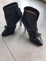 Stiefeletten Louboutin Nordrhein-Westfalen - Moers Vorschau