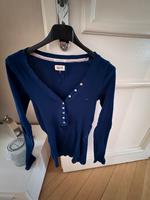 Damen Tommy Hilfiger Long Arm T-Shirt Größe S Nordrhein-Westfalen - Recklinghausen Vorschau