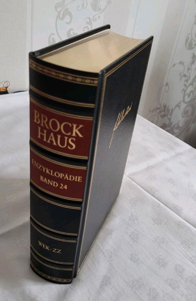 Brockhaus Enzyklopädie in Salzatal