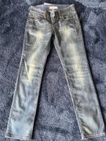 Levis Jeans blue 571 W28/L30 mit Originaletikett Niedersachsen - Wolfsburg Vorschau