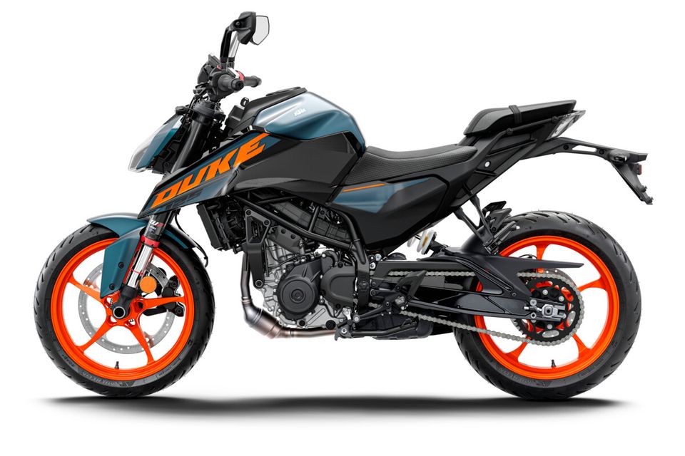 KTM 125 Duke 2024 *sofort verfügbar* in Winnenden