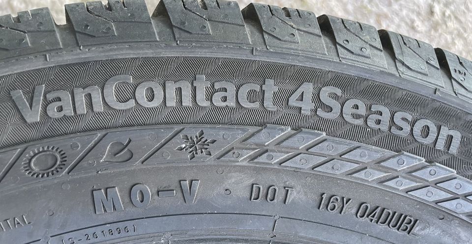 Ganzjahresreifen 4x 205/65 R16 C 107/105T Continental VanContact in Hochheim am Main