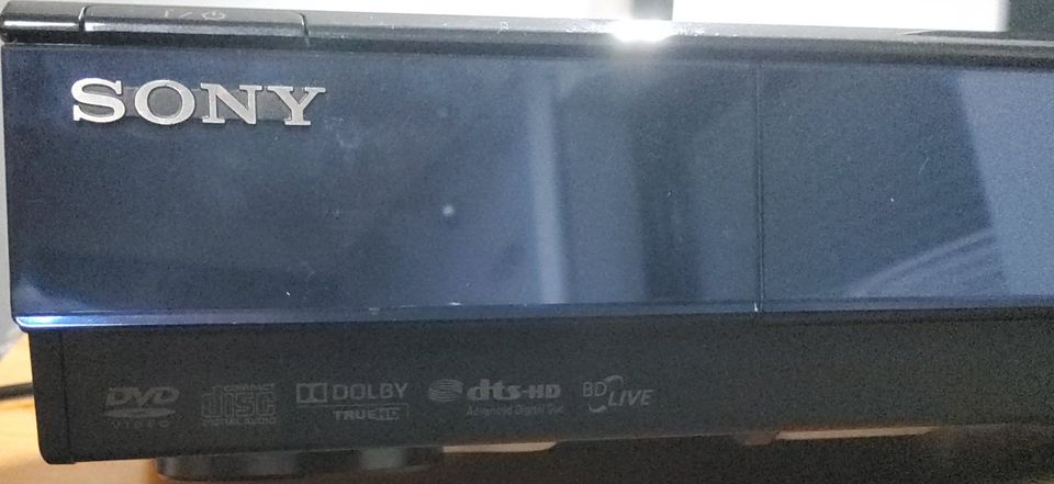 Sony Blue Ray Disc und DVD Player in Pantenburg